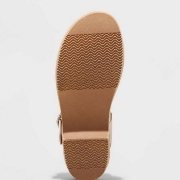 Girl Shoes Art Class Heels - Picture 4 of 4